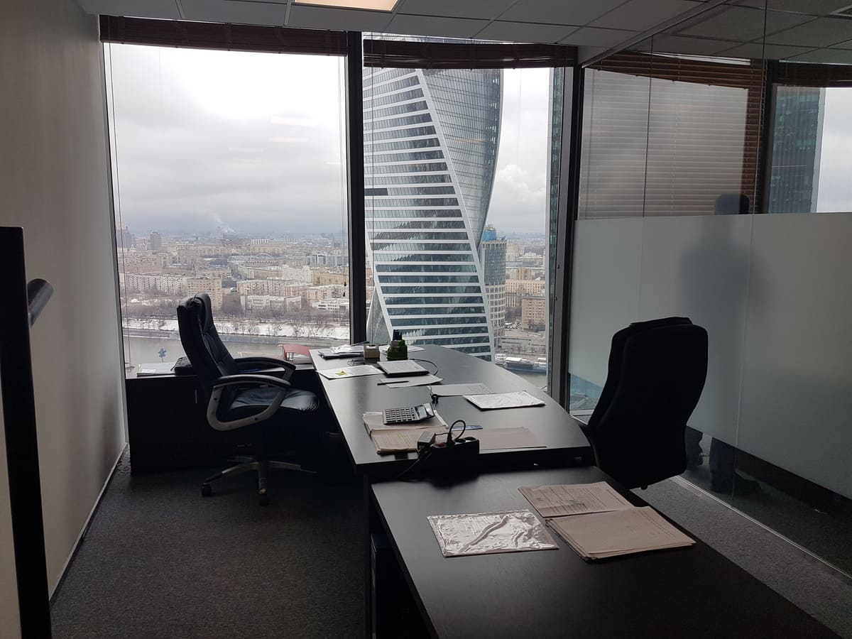 Офисы от 950 до 1100 кв.м. в аренду и продажу в Москве и Московской области